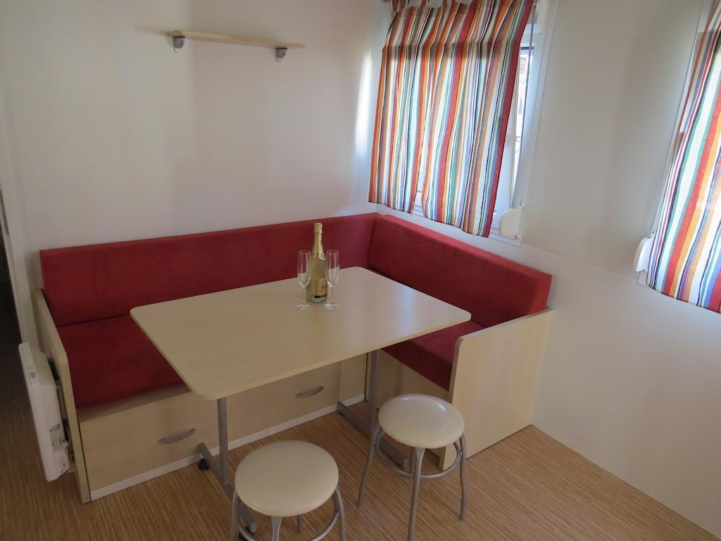Camping Mia Bungalow & Mobile Home Biograd Na Moru Dış mekan fotoğraf