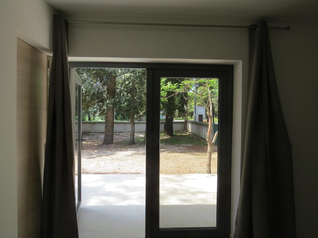 Camping Mia Bungalow & Mobile Home Biograd Na Moru Oda fotoğraf
